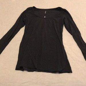 Lululemon long sleeve tee